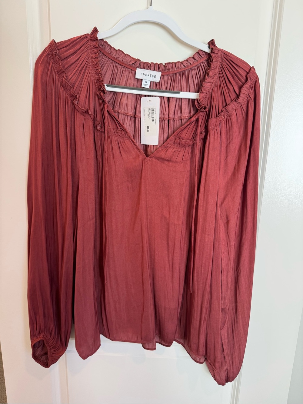 Evereve Kamila Gathered Satin Blouse in Brick size XL NWT